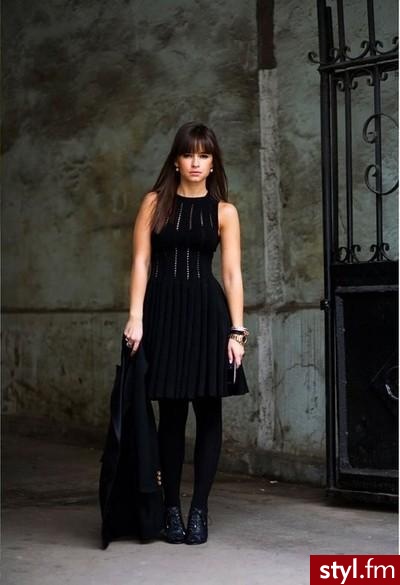 Jeżeli zdjęcie znajduje się już w galerii poproszę o link - Moda uliczna Inne Moda