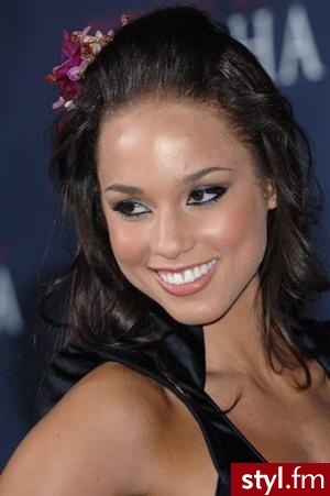 Alicia Keys - Długie Fryzury