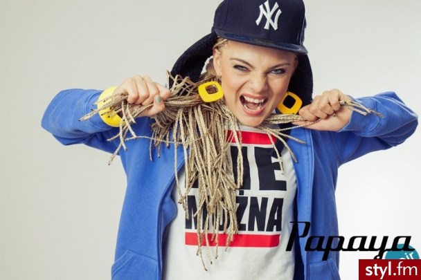Warkoczyki Bydgoszcz | Papaya Hair - Alternatywne Długie Fryzury