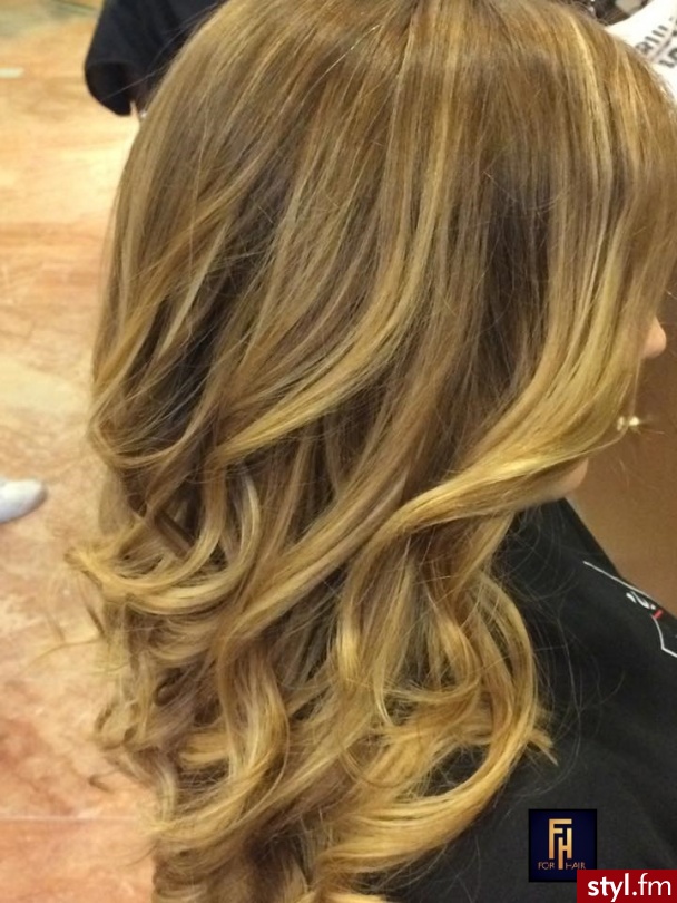 http://forhairsobieski.pl/ SOMBRE OLAPLEX WARSZAWA DOBRY FRYZJER - Na co dzień Długie Fryzury