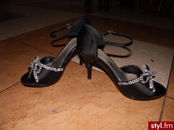 Szpilki Buty Moda