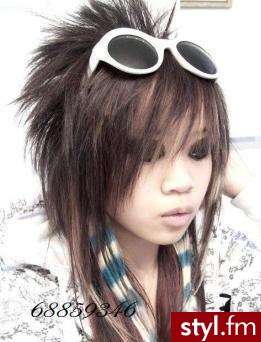 EMO Alternatywne Średnie Fryzury