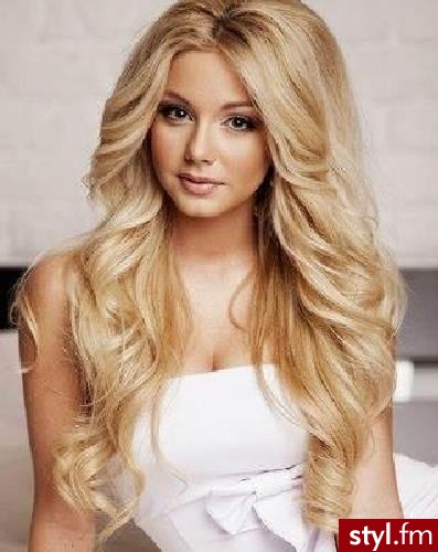 Blond Rozpuszczone Kręcone Na co dzień Długie Fryzury