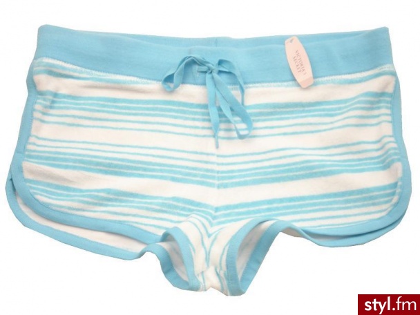 Jeśli zdjęcie znajduje się już w galerii to proszę o link - Pozostałe Ciuchy Moda