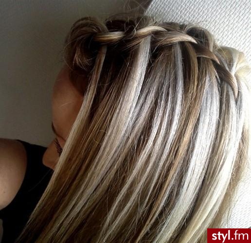 Blond Warkocze Proste Na co dzień Średnie Fryzury
