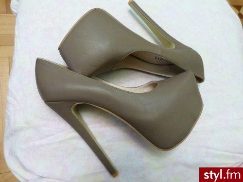 Szpilki Buty Moda