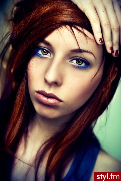 Średnie Fryzury