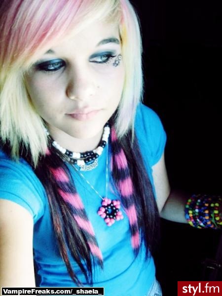 EMO Alternatywne Średnie Fryzury