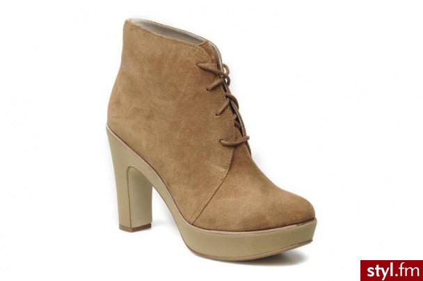 Michael Michael Kors PÓŁBUTY I BOTKI ROSALYN BOOTIE BY MICHAEL MICHAEL KORS (Beżowy) - Botki Buty Moda