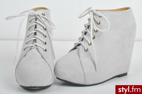 Pozostałe Buty Moda