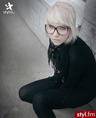 Średnie Fryzury