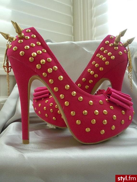 Szpilki Buty Moda