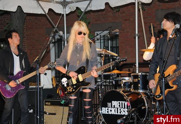 Taylor Momsen - Moda uliczna Inne Moda