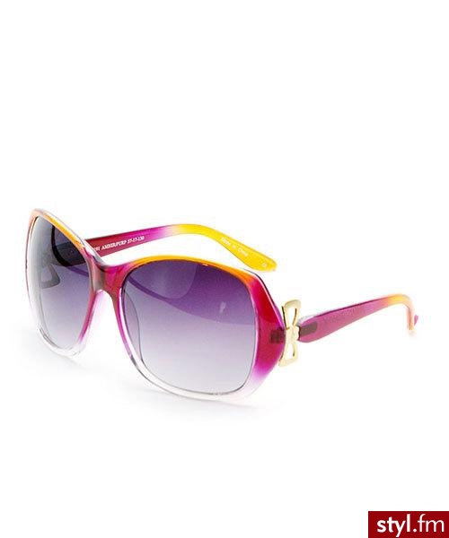 okulary przeciwsłoneczne w żywych kolorach - 85$ od Betsey Johnson - Nakrycia głowy Dodatki Moda