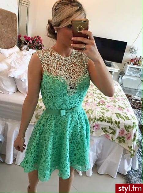 Wieczorowe Sukienki Moda