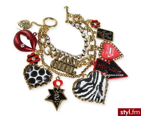 Betsey Johnson i jej nowa seria 'Sexiest Taxi Girl' - 110$ - Pozostałe Dodatki Moda