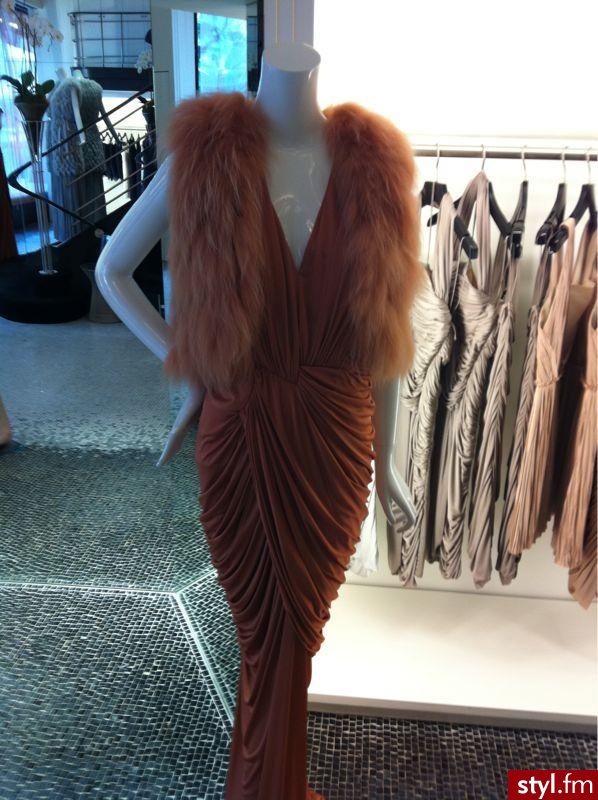 Sukienki Moda