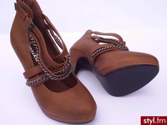 Szpilki Buty Moda
