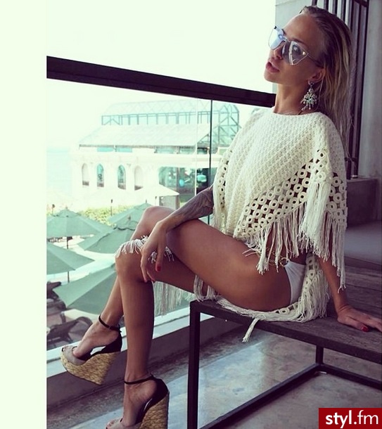 Poncza Okrycia Moda