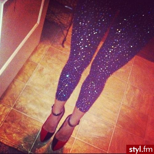 Leginsy Spodnie Moda