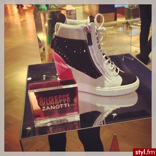 Sportowe Buty Moda