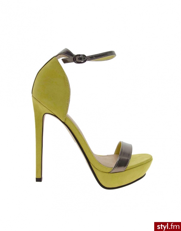 http://tiny.pl/q59hc - Szpilki Buty Moda