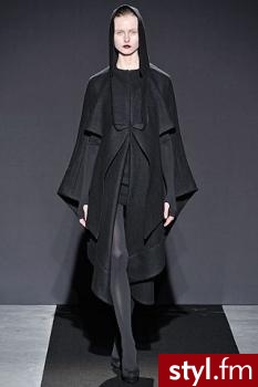 Siostry zakonne - D&G, Marc Jacobs, Fendi i Mango 
Czyżby religia miała jednak znaczenie w modzie?! W tym sezonie wygląda na to, że tak. - Pozostałe Ciuchy Moda