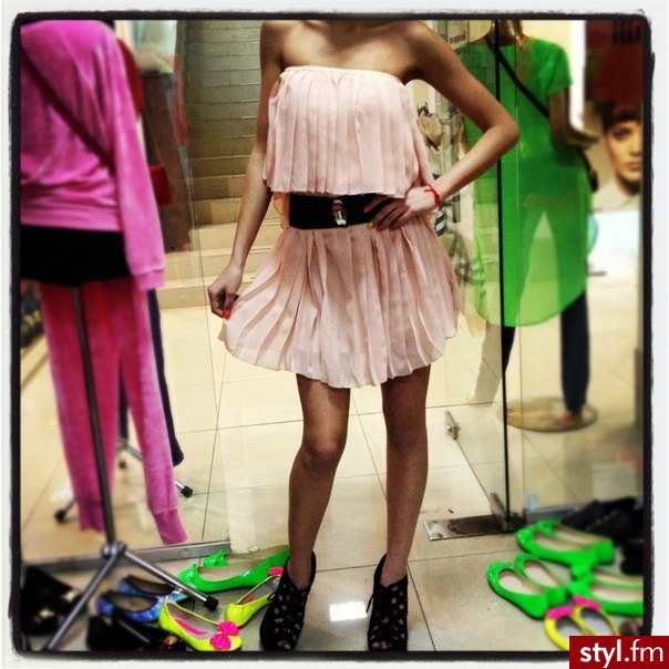Pozostałe Sukienki Moda