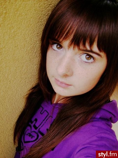 Średnie Fryzury