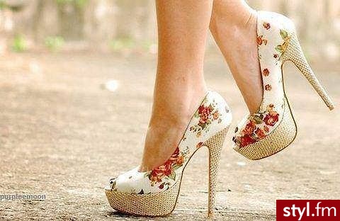 Czółenka Buty Moda