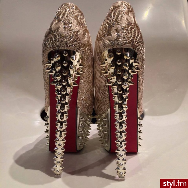 Szpilki Buty Moda