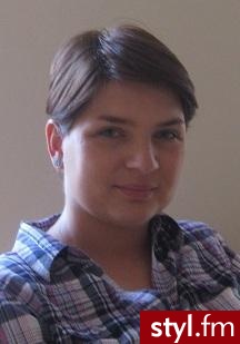 Średnie Fryzury