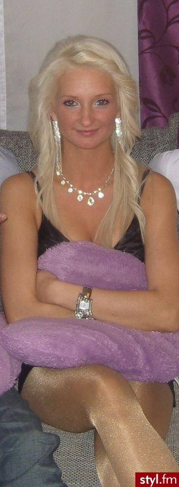 Blond Rozpuszczone Kręcone Wieczorowe Długie Fryzury