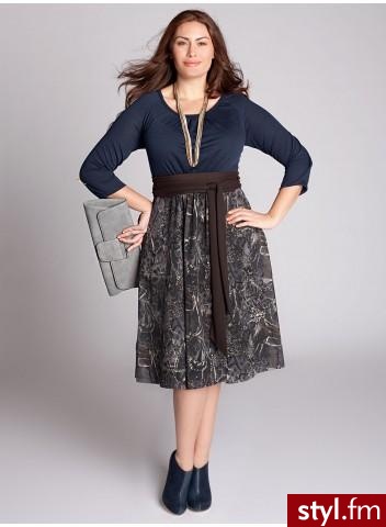 Sukienki Moda