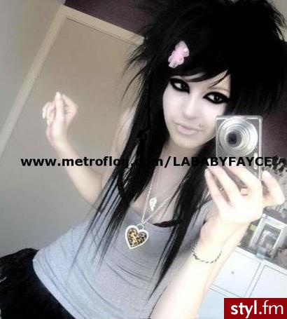 EMO Alternatywne Średnie Fryzury
