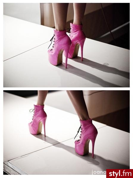 Szpilki Buty Moda