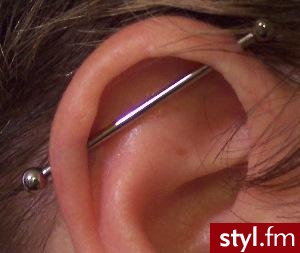 piercing. piercing-industrial - Modyfikacje ciała