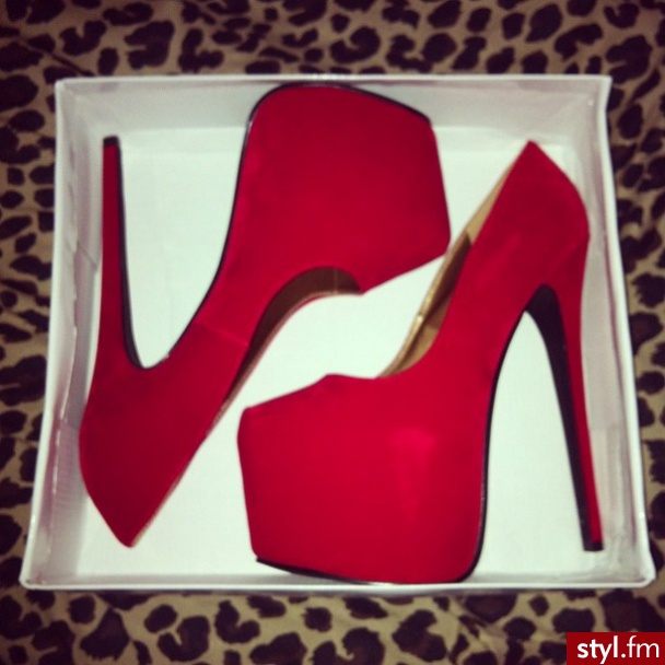 Szpilki Buty Moda