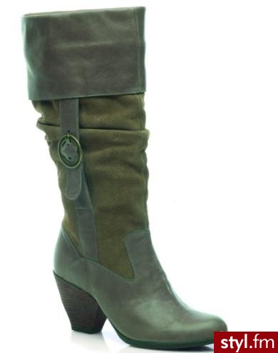 kozaki Clarks. kozaki Clarks. Cena: około 390 zł

Kupisz w salonach firmowych Clarks i sklepach oferujących kolekcję marki. - Pozostałe Buty Moda