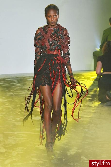 Sukienki Moda