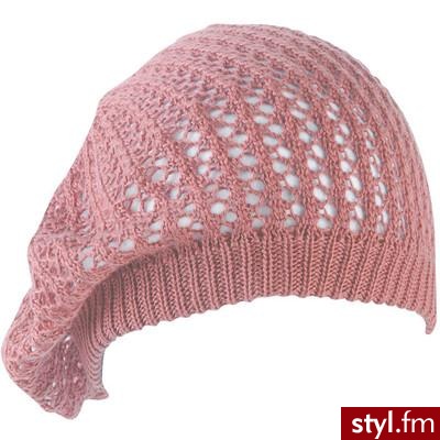 Loose Knit Crochet Beret - Forever21 - Polyvore. Pobrano ze strony: http://www.polyvore.com/loose_knit_crochet_beret/thing?id=15326788 - Nakrycia głowy Dodatki Moda