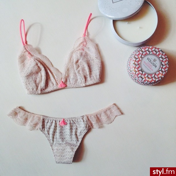Komplety Bielizna Moda