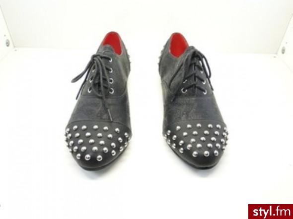 Pozostałe Buty Moda
