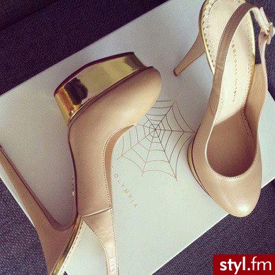 Szpilki Buty Moda