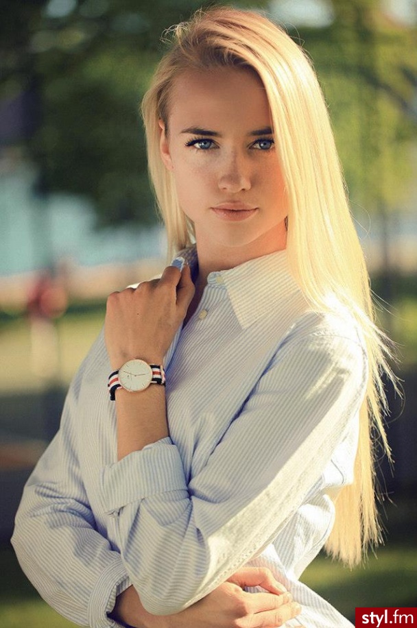 Blond Rozpuszczone Proste Na co dzień Długie Fryzury