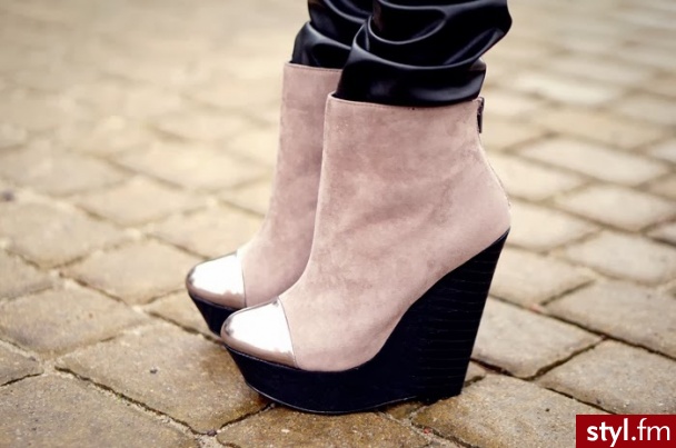 Koturny Buty Moda