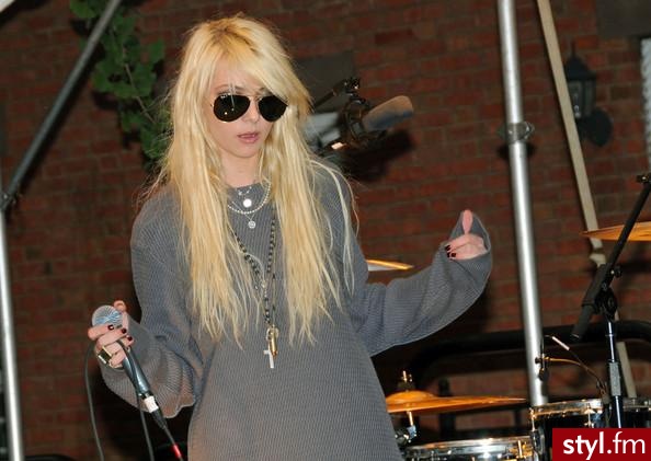 Taylor Momsen - Moda uliczna Inne Moda