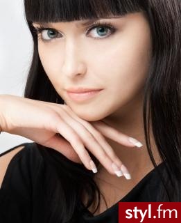 Średnie Fryzury