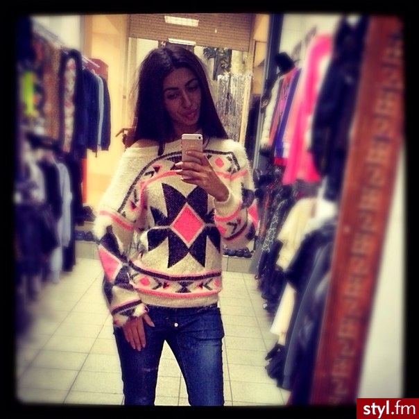 Swetry Ciuchy Moda