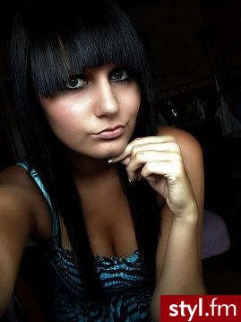 Średnie Fryzury